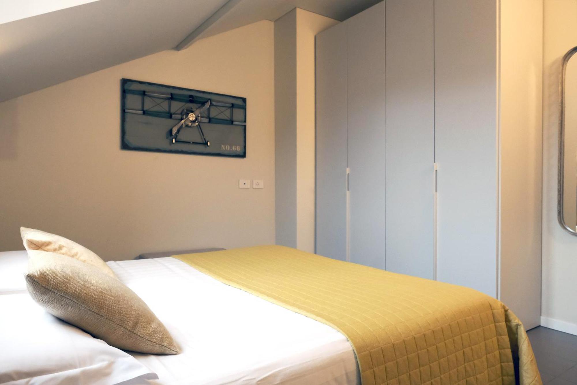 Comecasa 10 Minutes Walk From Duomo 2 Bedroom Apartment Milano Esterno foto