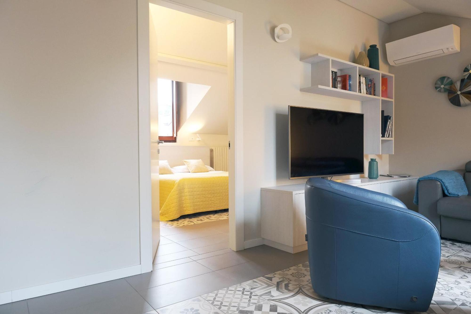 Comecasa 10 Minutes Walk From Duomo 2 Bedroom Apartment Milano Esterno foto